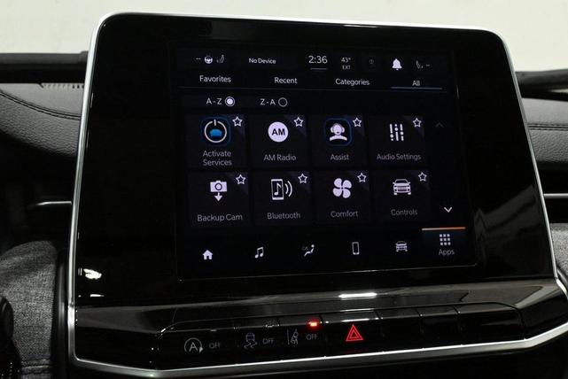 Photo of 2025 Diamond Black Crystal Pearlcoat Jeep Compass