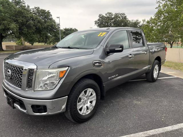 2017 Nissan Titan