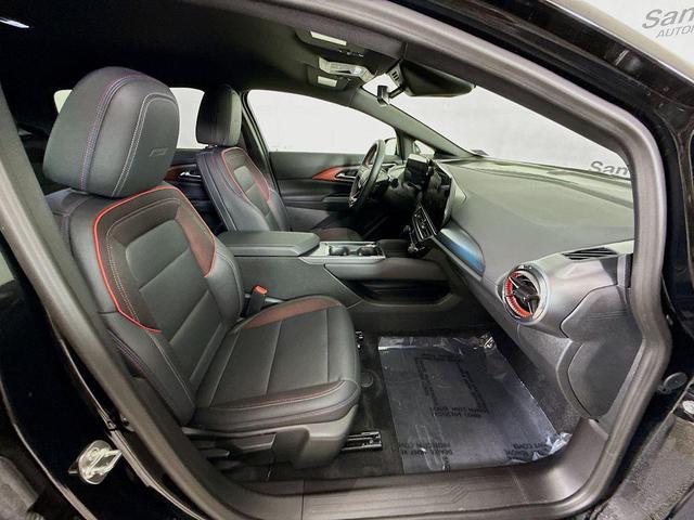 Photo of 2024 Black Chevrolet Equinox EV