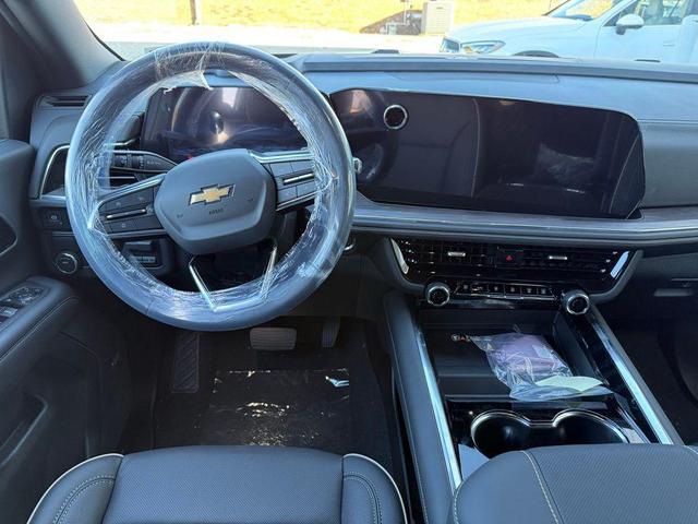 Photo of 2026 Polar White Tricoat Chevrolet Tahoe