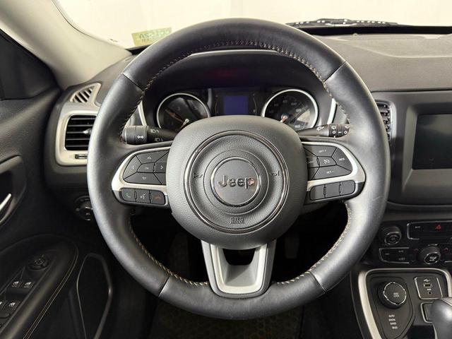 Photo of 2019 White Clearcoat Jeep Compass