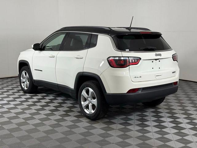 Photo of 2019 White Clearcoat Jeep Compass