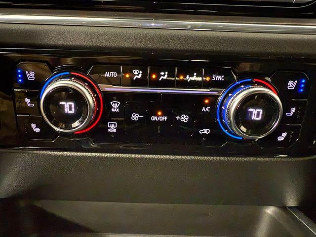 Photo of 2025 Summit White GMC Sierra 2500