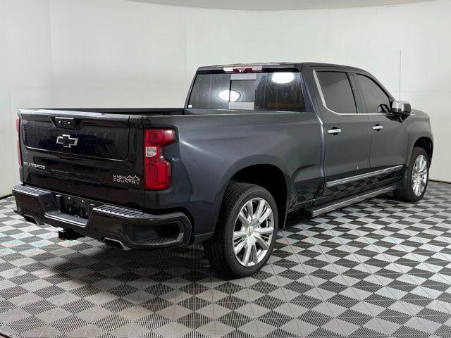 Photo of 2022 Dark Ash Metallic Chevrolet Silverado 1500