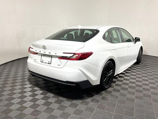 Photo of 2025 Ice Cap Toyota Camry