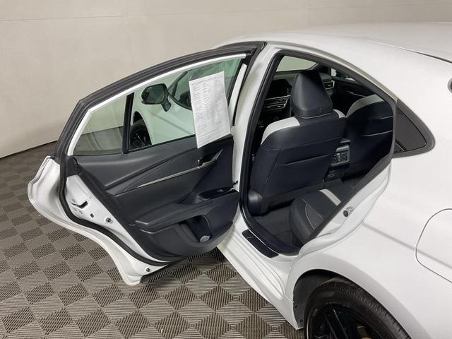 Photo of 2025 Ice Cap Toyota Camry
