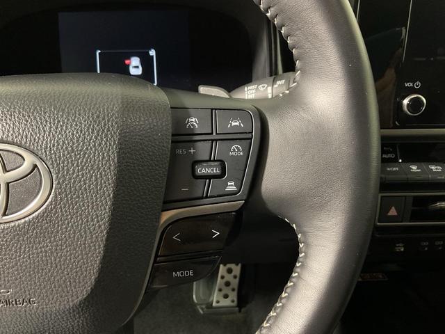 Photo of 2025 Ice Cap Toyota Camry
