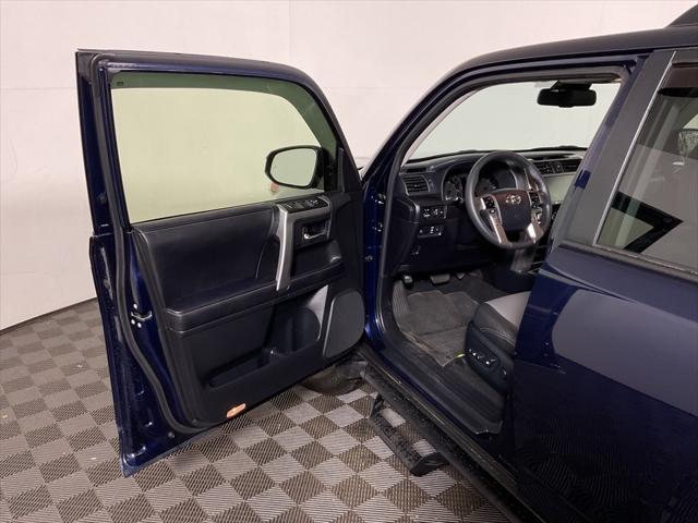 Photo of 2023 Nautical Blue Metallic Toyota 4Runner