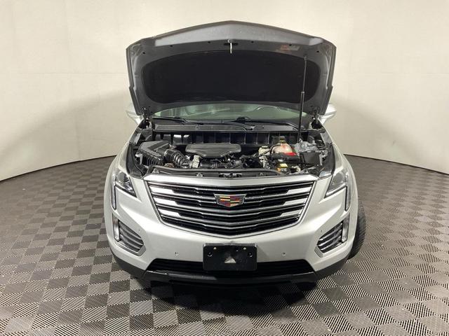 Photo of 2018 Radiant Silver Metallic Cadillac XT5