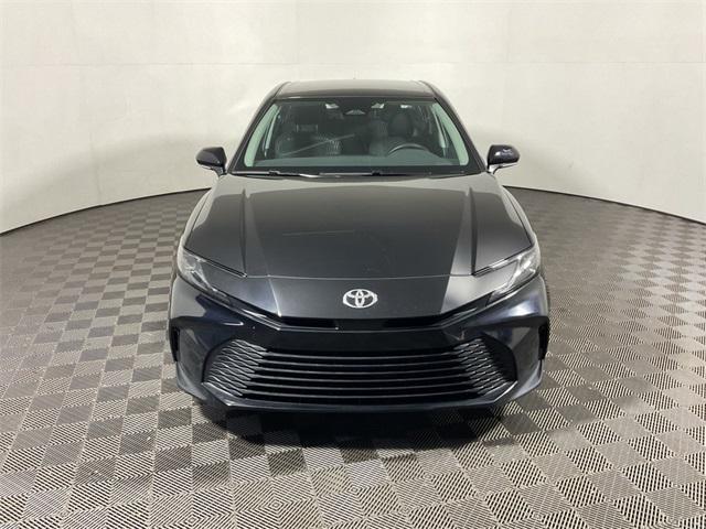Photo of 2025 Midnight Black Metallic Toyota Camry