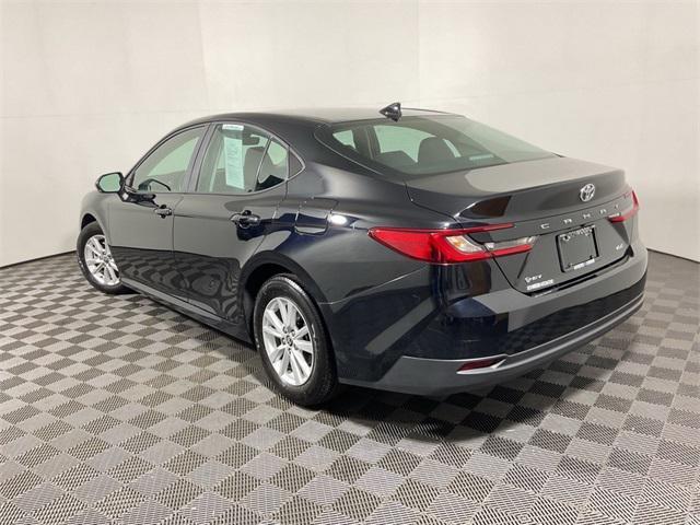 Photo of 2025 Midnight Black Metallic Toyota Camry