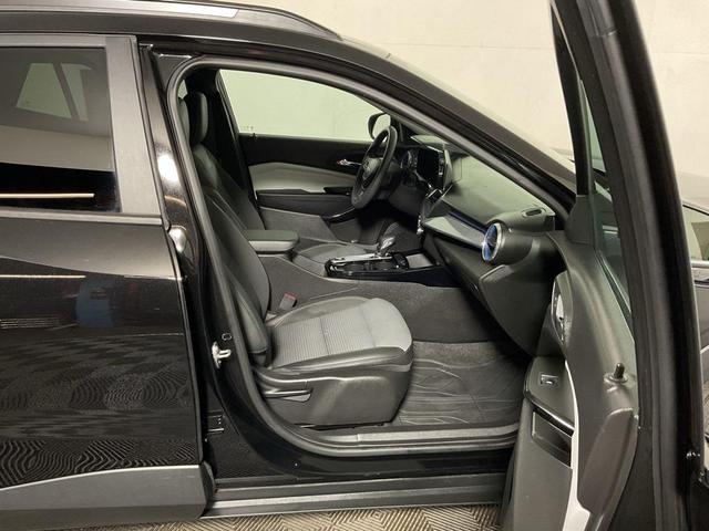 Photo of 2025 Mosaic Black Metallic Chevrolet Trax