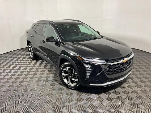 Photo of 2025 Mosaic Black Metallic Chevrolet Trax