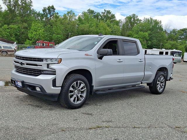 Photo of 2020 Silver Ice Metallic Chevrolet Silverado 1500