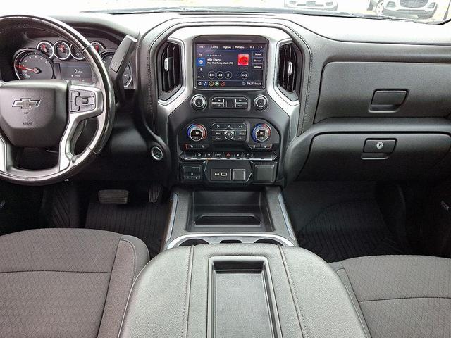 Photo of 2020 Silver Ice Metallic Chevrolet Silverado 1500
