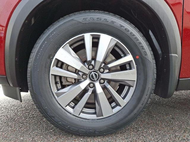 Photo of 2022 Scarlet Ember Tintcoat/Super Black Nissan Pathfinder
