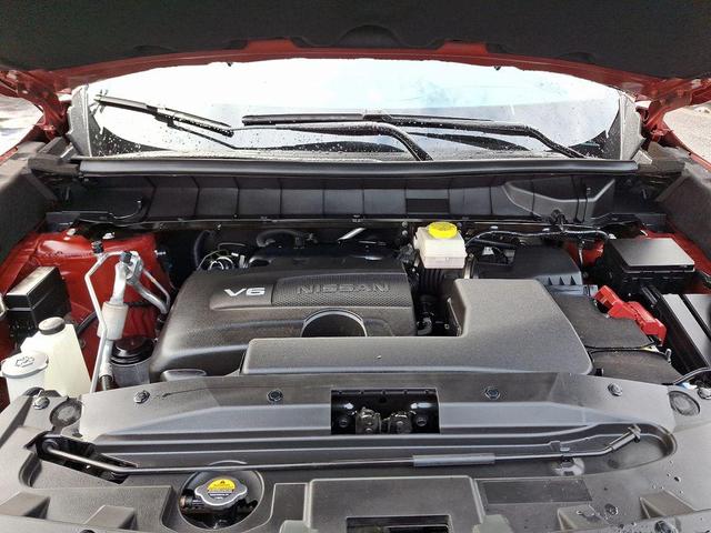 Photo of 2022 Scarlet Ember Tintcoat/Super Black Nissan Pathfinder