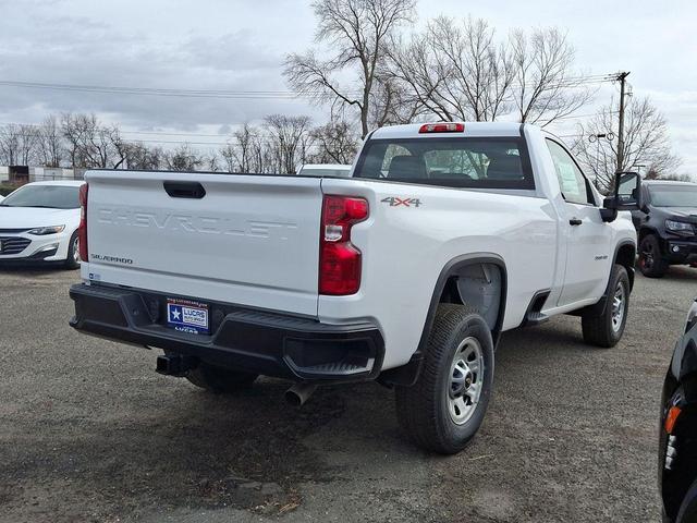 Photo of 2025 Summit White Chevrolet Silverado 3500