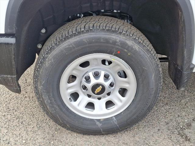 Photo of 2025 Summit White Chevrolet Silverado 3500