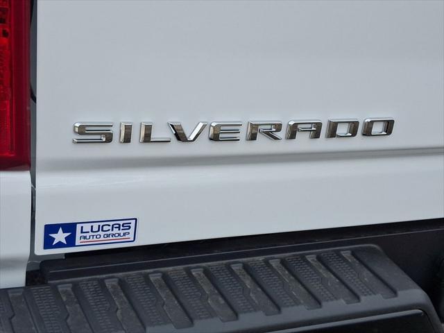 Photo of 2025 Summit White Chevrolet Silverado 3500