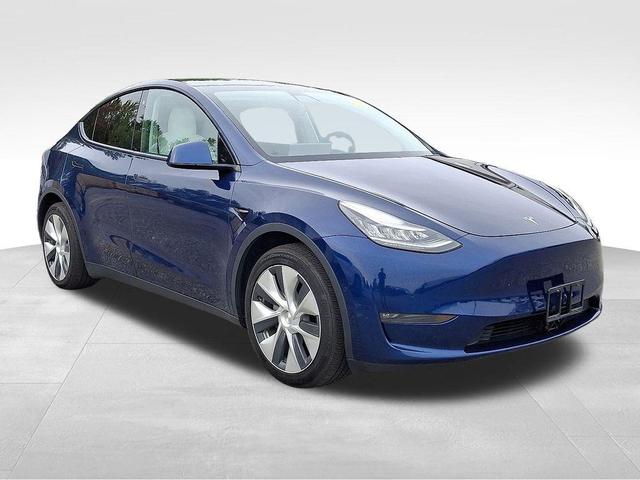 Photo of 2021 Blue Tesla Model Y