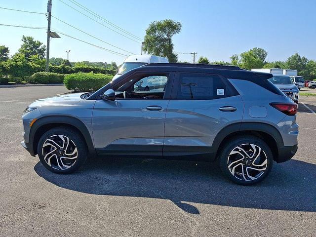 Photo of 2026 Sterling Gray Metallic Chevrolet Trailblazer