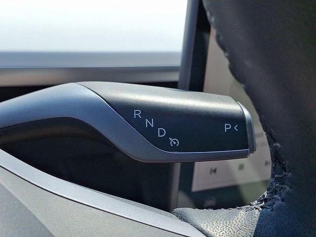 Photo of 2023 Gray Tesla Model Y