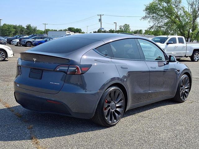 Photo of 2023 Gray Tesla Model Y