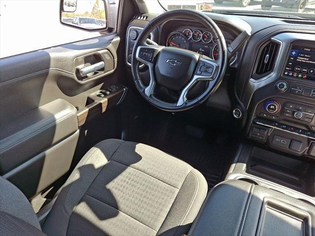 Photo of 2020 Black Chevrolet Silverado 1500