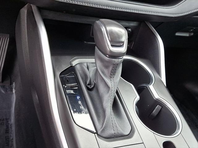 Photo of 2020 Blizzard Pearl Toyota Highlander