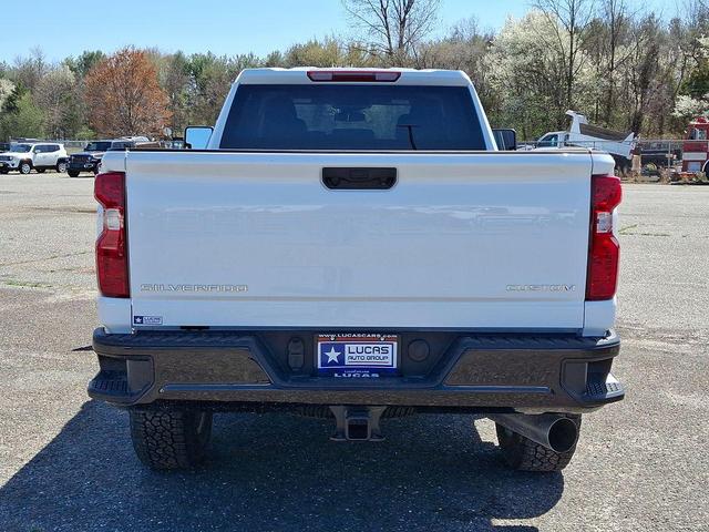 Photo of 2025 Summit White Chevrolet Silverado 2500