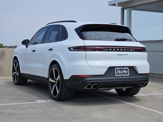 Photo of 2024 Black Porsche Cayenne
