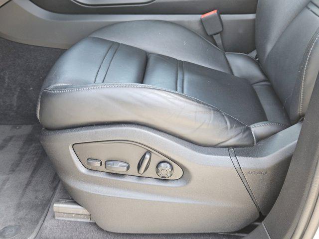 Photo of 2022 Chalk Porsche Cayenne