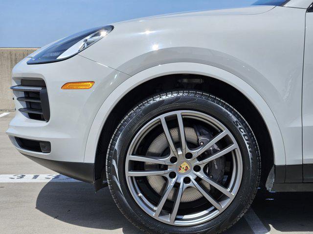 Photo of 2022 Chalk Porsche Cayenne