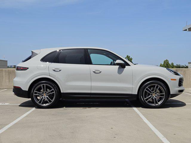 Photo of 2022 Chalk Porsche Cayenne