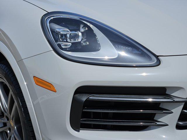 Photo of 2022 Chalk Porsche Cayenne