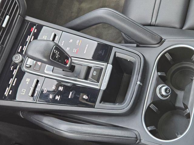 Photo of 2022 Chalk Porsche Cayenne