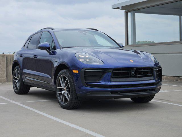 Photo of 2024 Gentian Blue Metallic Porsche Macan