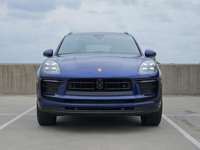 Photo of 2024 Gentian Blue Metallic Porsche Macan