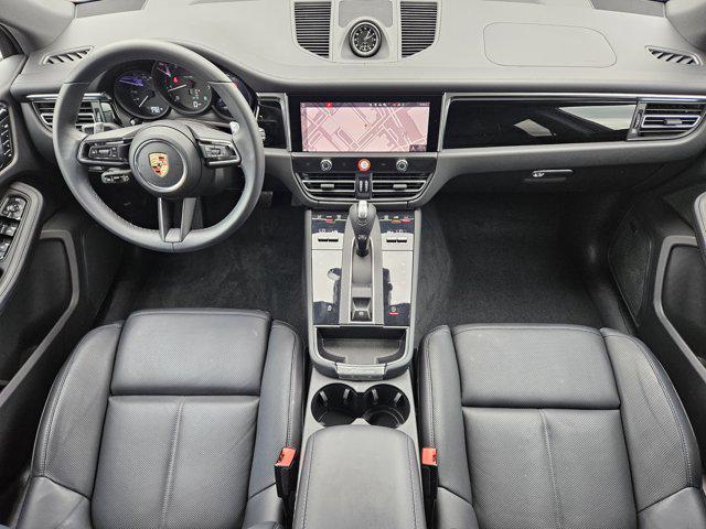 Photo of 2024 Gentian Blue Metallic Porsche Macan