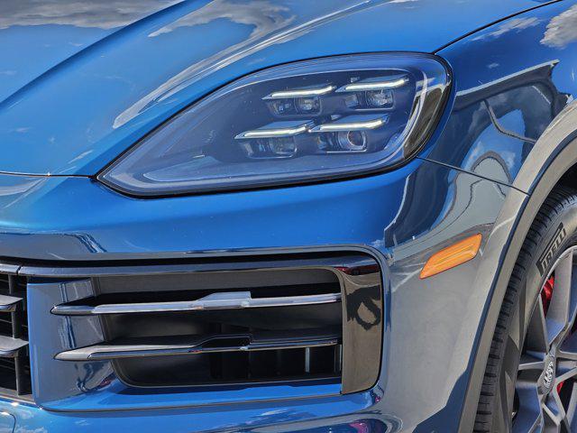 Photo of 2024 Montego Blue Metallic Porsche Cayenne