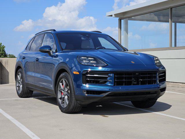 Photo of 2024 Montego Blue Metallic Porsche Cayenne