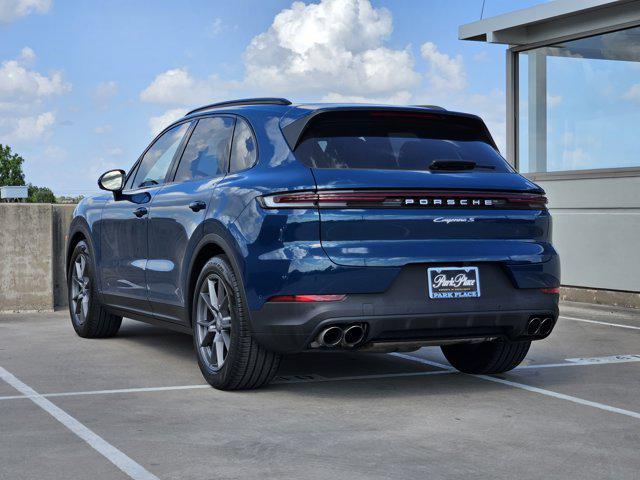Photo of 2024 Montego Blue Metallic Porsche Cayenne