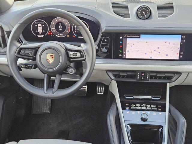 Photo of 2024 Montego Blue Metallic Porsche Cayenne