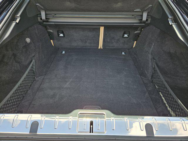 Photo of 2022 Night Blue Metallic Porsche Panamera