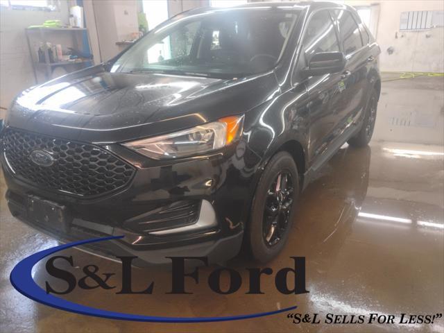 2023 Ford Edge