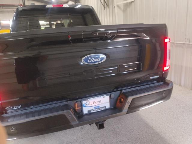 Photo of 2023 Agate Black Metallic Ford F-150