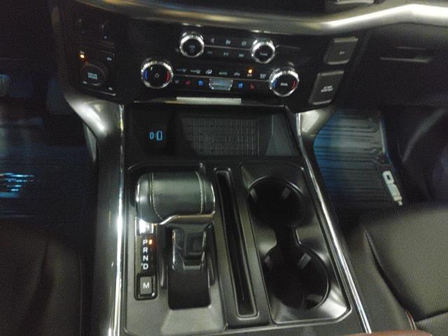 Photo of 2023 Agate Black Metallic Ford F-150