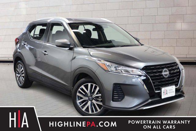 Photo of 2023 Gun Metallic Nissan Kicks