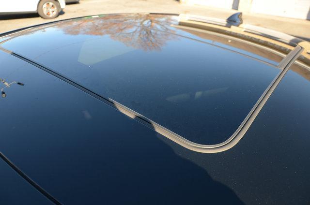 Photo of 2022 Mosaic Black Metallic Chevrolet Malibu